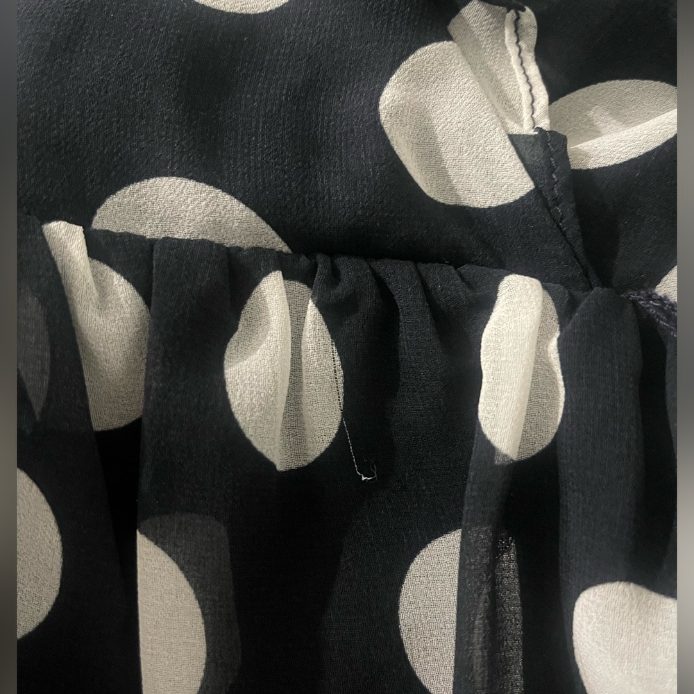 SALONI Flowy Sleeveless Navy Ruffle Wrap Dress with White Polkadots Sz 4 Summer - Picture 14 of 15